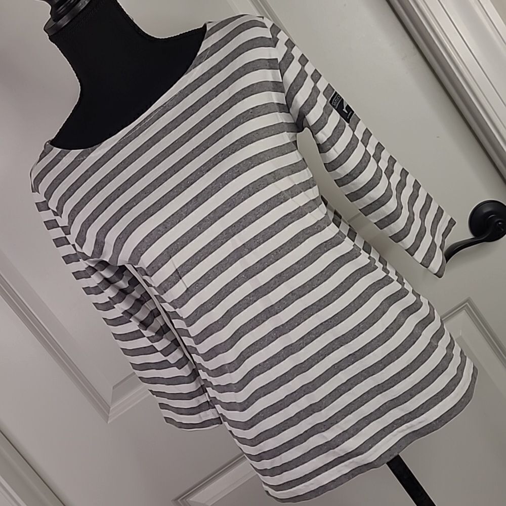 Nantucket Whaler sz S boatneck top, Gray & white top, 3/4 length sleeves
